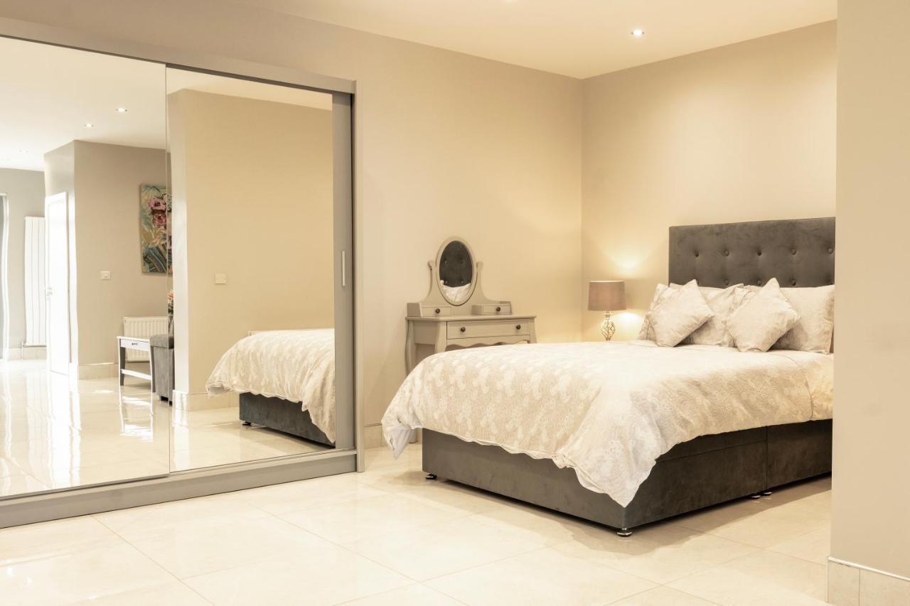 The View Apartment 2, Newry - Luxury Open Plan Apartment With City Views Εξωτερικό φωτογραφία